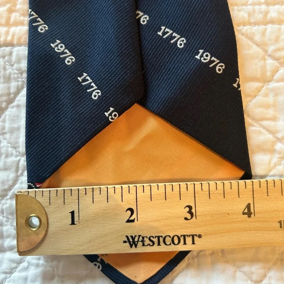 Vintage Angelo Corelli 1776/1976 Bicentennial Tie ๐บ๐ธ - Picture 3 of 6